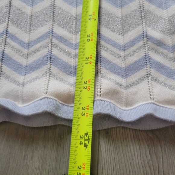 Alfred Dunner Petite Chevron Knit Top PL Light Blue & White Short Sleeve Metalli - Picture 7 of 9